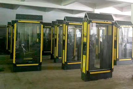 甘肅酒泉二分類太陽能垃圾箱案例